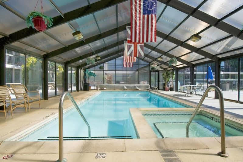Clarion Inn Fredericksburg Exteriér fotografie