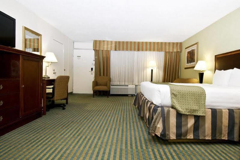 Clarion Inn Fredericksburg Exteriér fotografie